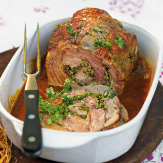 Kräuterrollbraten mit Fenchelsauce Kräuterrollbraten mit Fenchelsauce