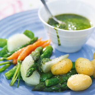 Buntes Gemüse mit Pesto