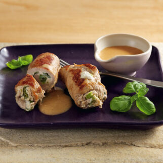 Gefüllte Kalbsröllchen Gefüllte Kalbsröllchen