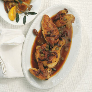 Hähnchen mit Oliven und Kapern