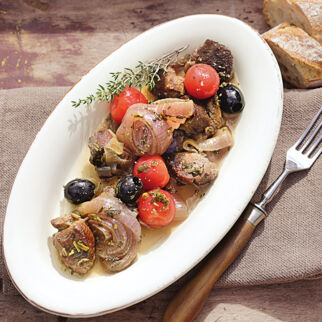 Schmortopf mit Zwiebeln Schmortopf mit Zwiebeln