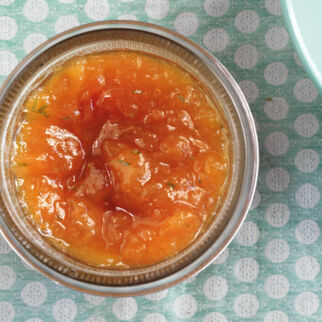 Aprikosenkonfitüre mit Lavendel Aprikosenkonfitüre mit Lavendel
