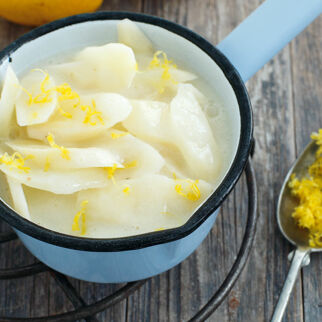 Schwarzwurzelragout in sahniger Sauce Schwarzwurzelragout in sahniger Sauce