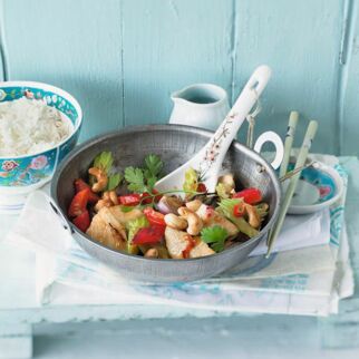 Scharfes Huhn mit Cashews