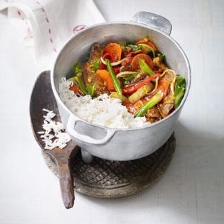 Asia-Entenbrust mit Gemüse Asia-Entenbrust mit Gemüse