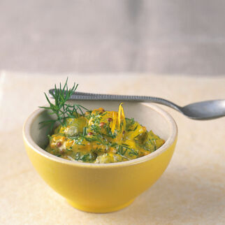 Senfsauce mit Dill und Gewürzgurke Senfsauce mit Dill und Gewürzgurke