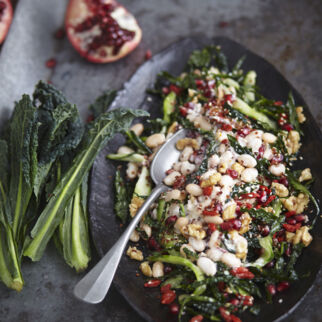 Superfood-Salat mit Sesam-Dressing Superfood-Salat mit Sesam-Dressing