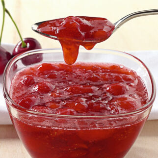 Erdbeer-Kirsch-Konfitüre Erdbeer-Kirsch-Konfitüre