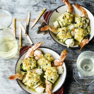 Gratinierte Zucchini-Garnelen-Röllchen