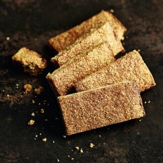 Ananasriegel mit Kokosnuss Ananasriegel mit Kokosnuss