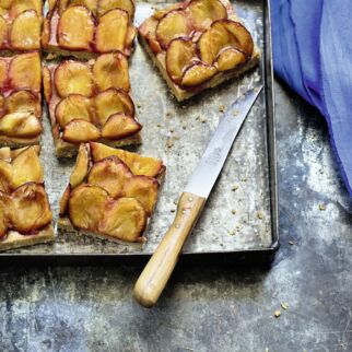 Pflaumen-Mandelkuchen Pflaumen-Mandelkuchen