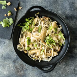 Pad Thai mit Hähnchen Pad Thai mit Hähnchen