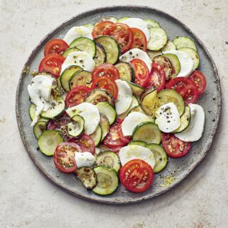 Zucchini-Tomaten-Salat Zucchini-Tomaten-Salat