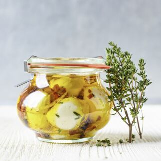 Mozzarella in Thymian-Öl Mozzarella in Thymian-Öl