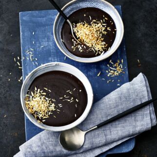 Kokos-Schokopudding
mit Tonka Kokos-Schokopudding
mit Tonka