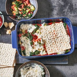 Gemüse-Matzen-
Lasagne Gemüse-Matzen-
Lasagne