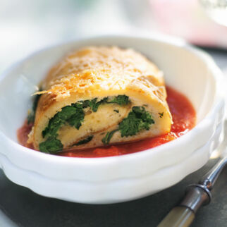 Leichte Omeletterolle mit Spinat Leichte Omeletterolle mit Spinat