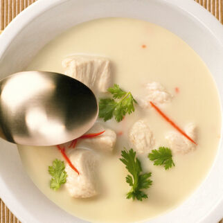 Hühnersuppe mit Reisessig Hühnersuppe mit Reisessig