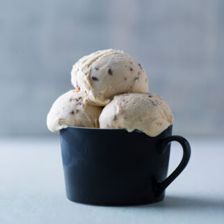 Walnusseis Walnusseis