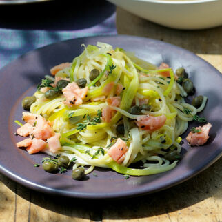 Lachs-Lauch-Nudeln