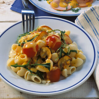 Bunter Nudelsalat Bunter Nudelsalat