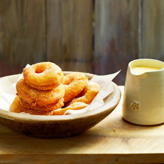 Apfekiacherl mit Vanillesoß Apfekiacherl mit Vanillesoß