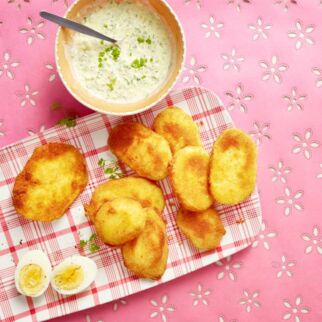 Kohlrabischnitzel mit Kerbelsauce Kohlrabischnitzel mit Kerbelsauce