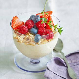 Beeren-Mandel-Flammeri Beeren-Mandel-Flammeri