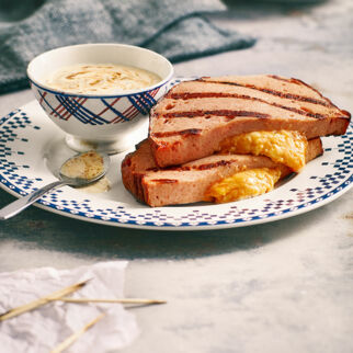 Grill-Leberkäse mit Obazdn gefüllt Grill-Leberkäse mit Obazdn gefüllt