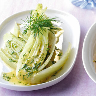 Gedämpfter Fenchel mit Lezithin-Vinaigrette Gedämpfter Fenchel mit Lezithin-Vinaigrette