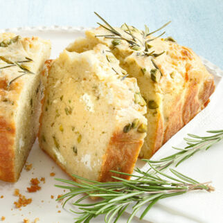 Rosmarin-Frischkäse-Cake Rosmarin-Frischkäse-Cake