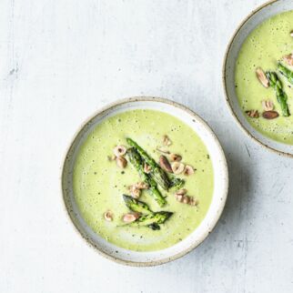 Cremige Grünspargelsuppe Cremige Grünspargelsuppe