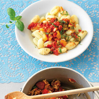 Gnocchi mit Gemüseragout Gnocchi mit Gemüseragout