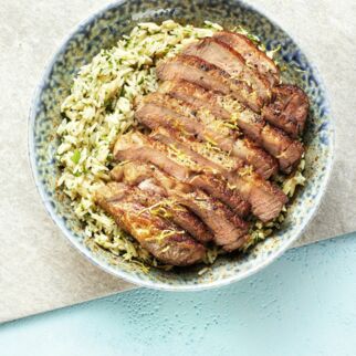 Steak-Bowl mit Zitronenreis