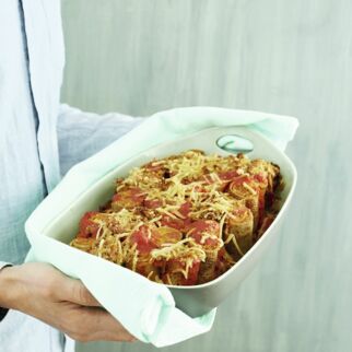 Crêpes-Auflauf mit Petersilienwurzel Crêpes-Auflauf mit Petersilienwurzel