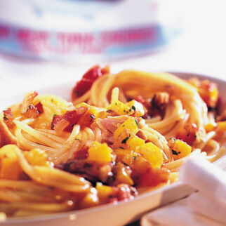 Spaghetti mit Tunfischsugo