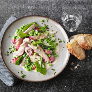 Erbsensalat mit R&auml;ucherfisch