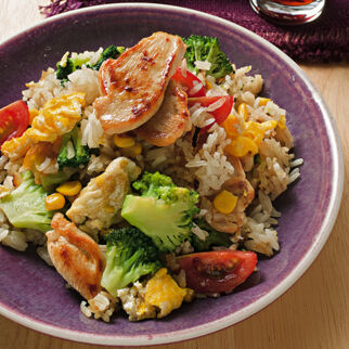 Bratreis mit Hähnchen Bratreis mit Hähnchen