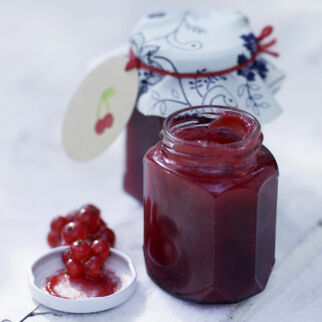 Französische Kirsch-Johannisbeer-Konfitüre Französische Kirsch-Johannisbeer-Konfitüre