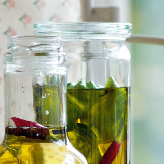 Knoblauch-Basilikumöl Knoblauch-Basilikumöl