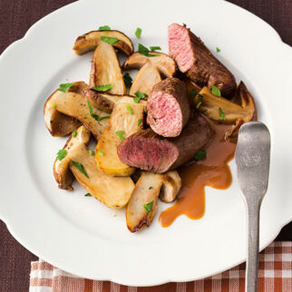 Rehfilets auf Steinpilzen Rehfilets auf Steinpilzen