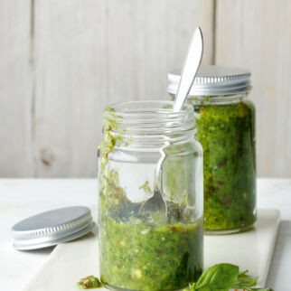 Basilikum-Speck-Pesto Basilikum-Speck-Pesto