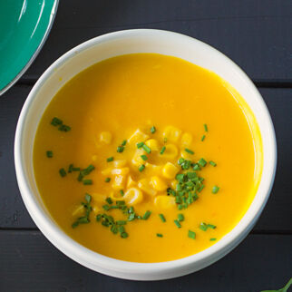 Kürbis-Süßkartoffel-Cremesuppe Kürbis-Süßkartoffel-Cremesuppe