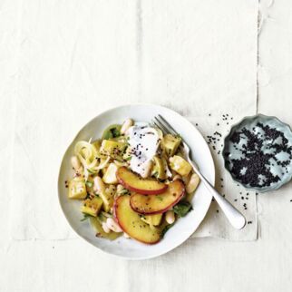 Pastinaken mit Bohnen und Äpfeln Pastinaken mit Bohnen und Äpfeln