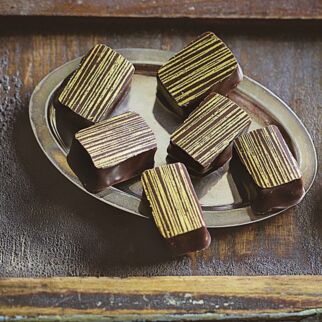 Pinienkern-Ahorn-Pralinen Pinienkern-Ahorn-Pralinen