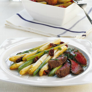 Bratspargel mit Rumpsteak Bratspargel mit Rumpsteak