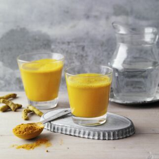 Kurkumatonic mit Apfelessig Kurkumatonic mit Apfelessig