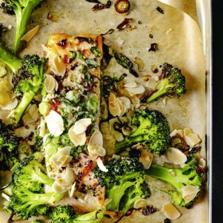 Lachs mit Brokkoli und Mandeln Lachs mit Brokkoli und Mandeln