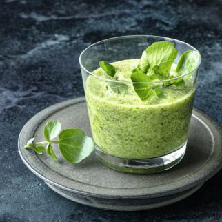 Brunnenkresse-Gurken-Smoothie