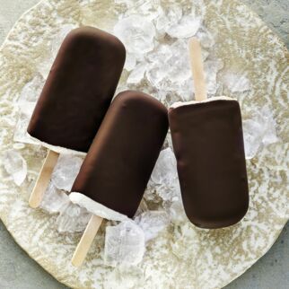 Vanilleeis am Stiel Vanilleeis am Stiel